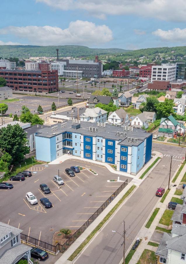Johnson City Grand Monarch! Best For Extended Stays! מראה חיצוני תמונה